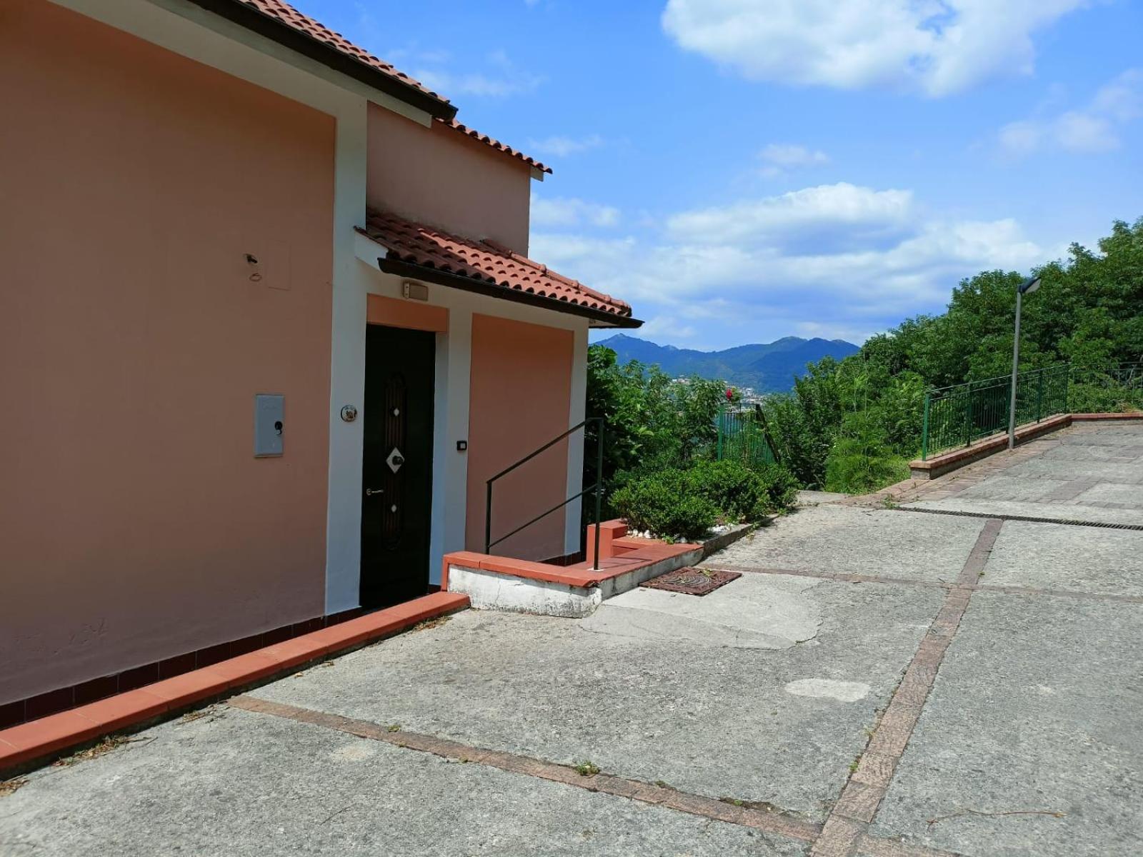 Villa Vicinus - 120 Mq - Parking - Garden Vietri المظهر الخارجي الصورة