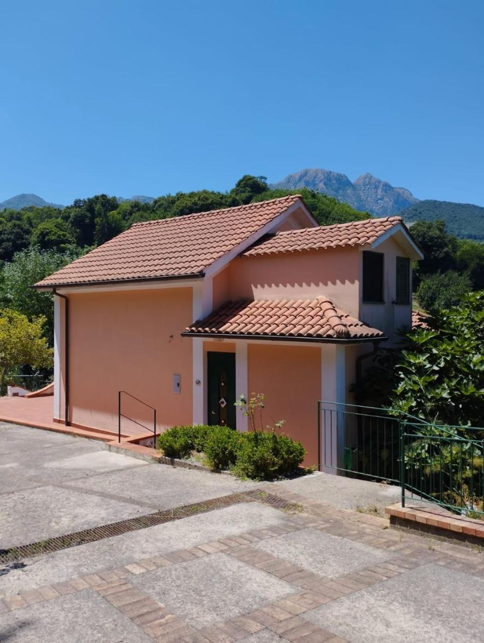 Villa Vicinus - 120 Mq - Parking - Garden Vietri المظهر الخارجي الصورة
